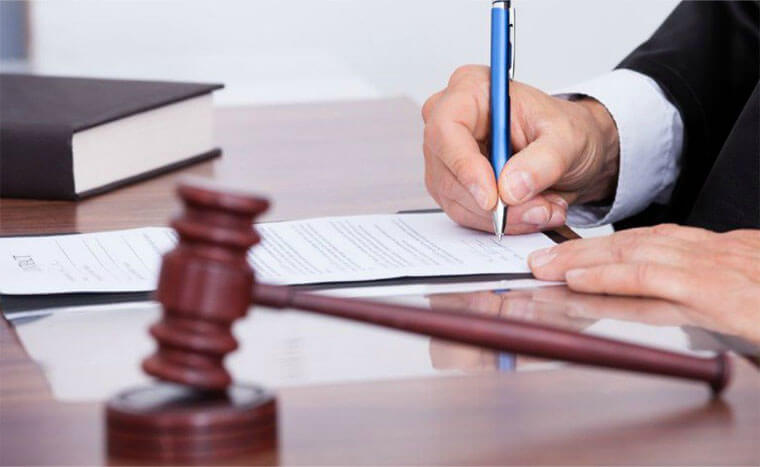 Commercial & Business Law Litigation